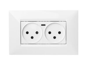 שקע כפול עם מטען USB מהיר אוניברסלי TYPE C PD ניסקו סוויץ'